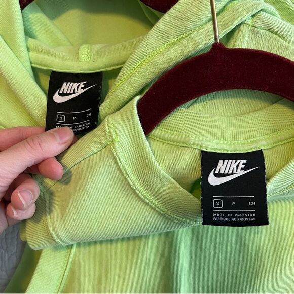 NIKE Neon Green Cropoed Lightweight Hoodie & Matching Tank Top Small Acid Wash - Picture 10 of 15